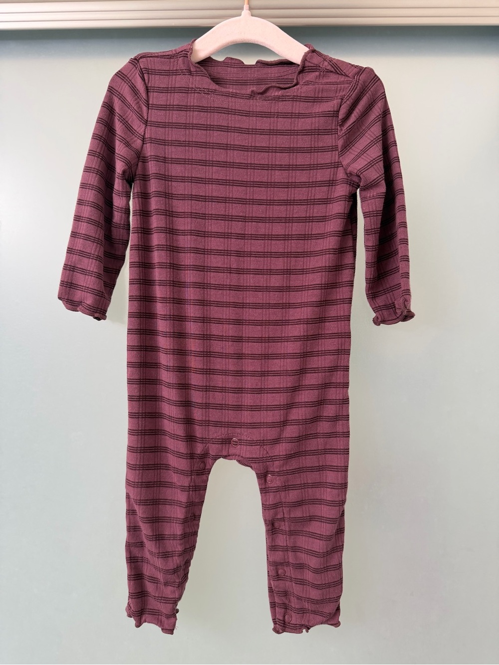 cloud island Mauve Striped Ribbed Footie